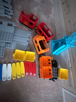 Lego Duplo mašinky a koleje - 2