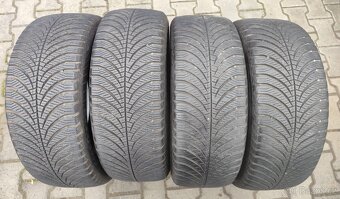 Celoroční pneumatiky Goodyear 205/55/17 - 2