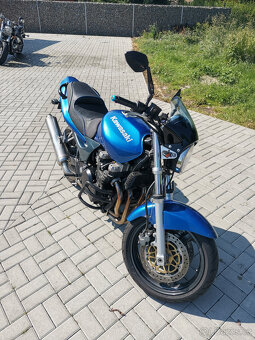 Kawasaki ZR-7 - 2