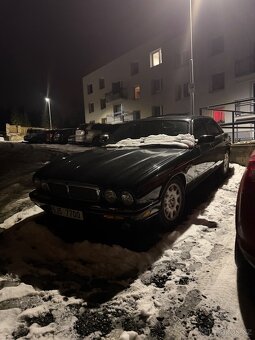 JAGUAR XJ8 - 2