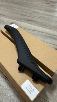 Rukojeť dveří BMW F10 - 2