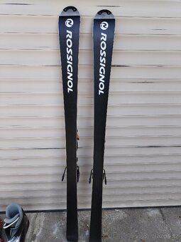 Lyže 146 + lyžáky + přilba a brýle - 2