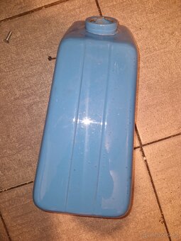 Nádrž babetta 210 - 2