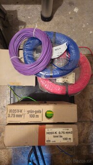 Kabely a očka a kleště - 2