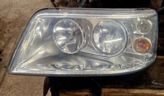 světla VW T5 Multivan - 2