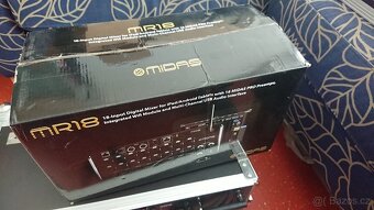 Digitální mixpult MIDAS MR18 - TOP STAV - 2