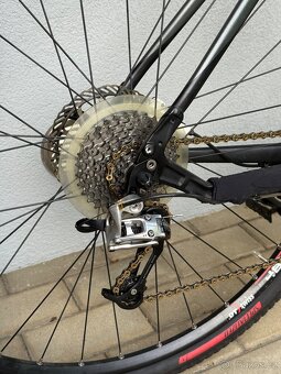 Prémiévé značkové krosové kolo Specialized Crosstrail PRO - 2