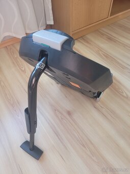Vajičko Cybex + základna ISOFIX - 2