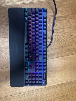 Herní klávesnice SteelSeries Apex Pro - 2
