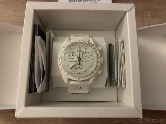 Swatch x Omega White Snoopy Mission to the MoonPhase - 2