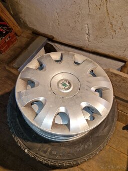 Plechove disky s pneu 195/65/R15 - 2
