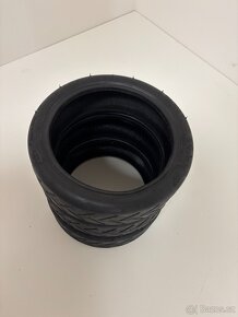 Náhradní pneumatiky ke koloběžce Xiaomi M365 - 2