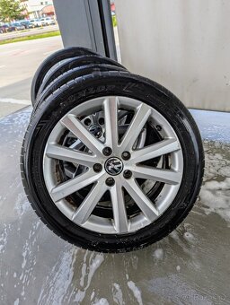 Predám originálne VW elektróny R17 + letne pneu 235/45 - 2