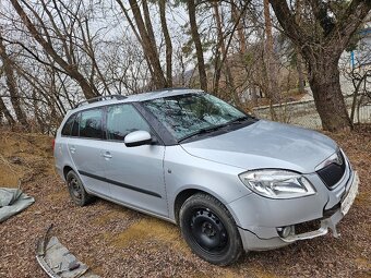 Škoda fabia - 2