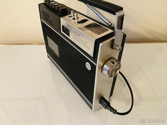 Radiomagnetofon Sony CF 150, 70.léta - 2
