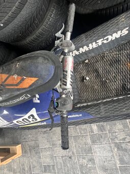 Skútr Yamaha 700 - 2