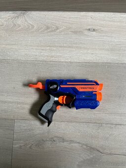 Nerf zbraň - 2