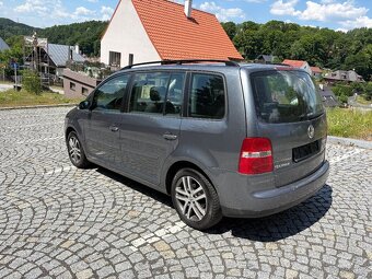Volkswagen Touran 1.9 TDi BEZ DPF NOVA STK - 2
