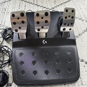 Logitech G923 - 2