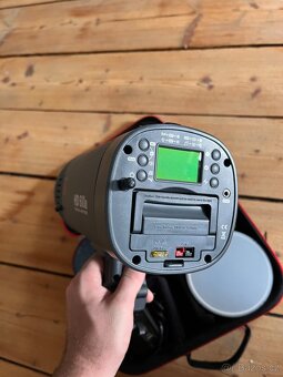 Externí blesk Jinbei HD600V - 2