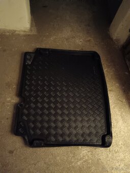Prodám vanu do kufru škoda Scala - 2