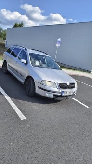 Škoda Octavia 2 - 2