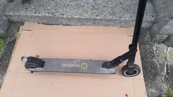 Elektrokoloběžka Scooter - 2
