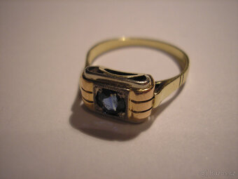 Prsten se safirem - 2