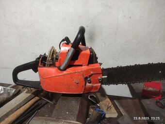 Koupím kryt vzduchového filtru Husqvarna A77 - 2