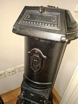 Litinová kamna - včetně krbové sady, viz. foto - 2