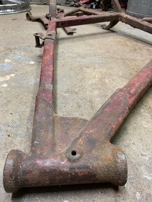 Jawa Pérák rám - 2