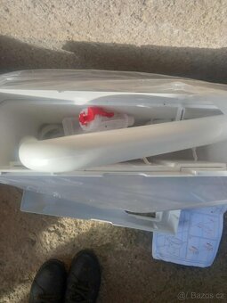 fungl nová nádržka na WC - 2