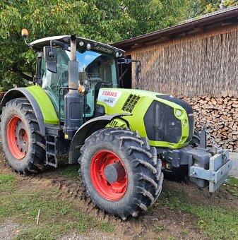 Traktor Claas Arion 650 - 2