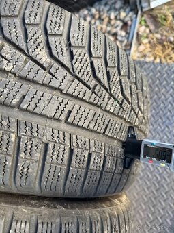 225/55/16 - Hankook zimní pár pneu - 2