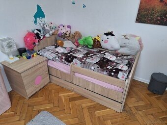 Dětský nábytek dívčí - 2