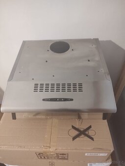 Digestoř, horkovzdušná trouba, plynová deska - 2