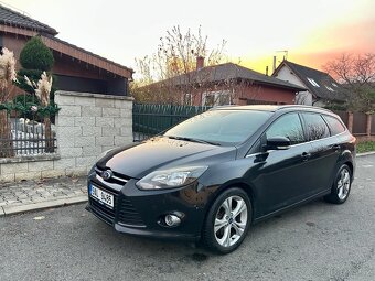 FORD FOCUS COMBI 1.6 EcoBoost 110KW MAX VÝBAVA - 2