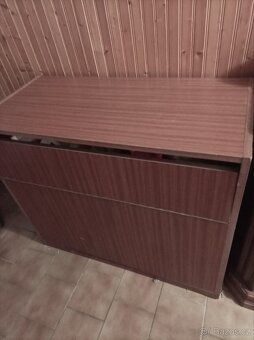 Peřiňak mahagon - 2