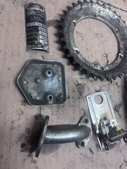 Babetta mix dílů - 2