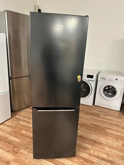 Lednice s mrazákem Amica (288) - 2