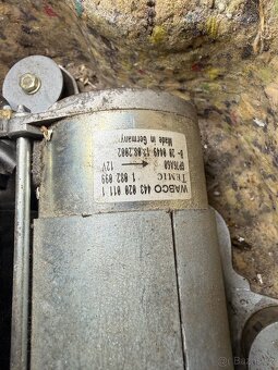 BMW kompresor 443 020 011 1 / 1 082 099 - 2