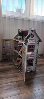 Domeček pro panenky s příslušenstvím - 2