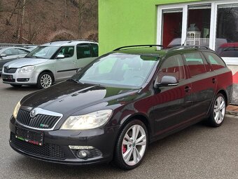 ŠKODA OCTAVIA RS COMBI 2.0TDI DSG 2010 - 2