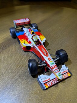 Williams FW 21 Hotwheels 1:18 - 2