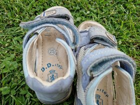 D. D. Step dětské sandálky (vel. 25) - 2