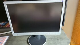 Samsung SyncMaster 215TW - LCD monitor 21" - 2