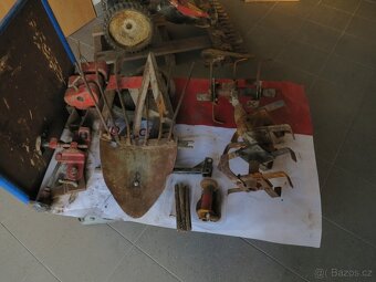 VARI za MOPED. - 2