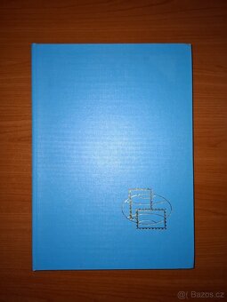 Prodám A4 album1 s poštovními známkami. - 2