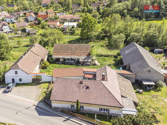 Prodej zemědělské usedlosti, 3980 m², Jesenice - 2