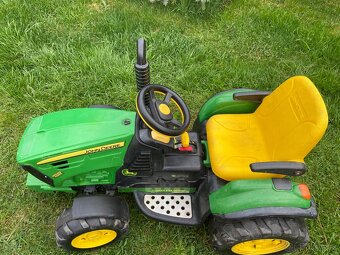 Elektrický traktor Peg Perego John Deere + 2x vozík - 2